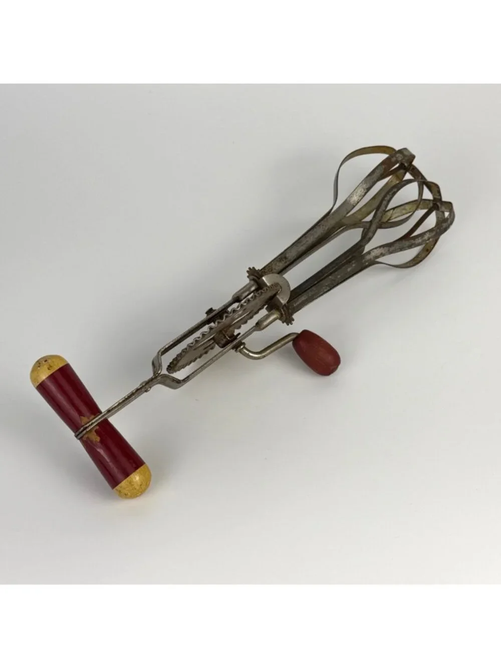 Vintage Ekco A&J High Speed Super Center Drive Egg Beater Hand Mixer Red Wood Ha